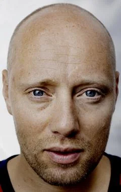 Аксель Хенни