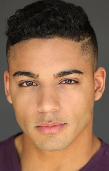 Michael Evans Behling